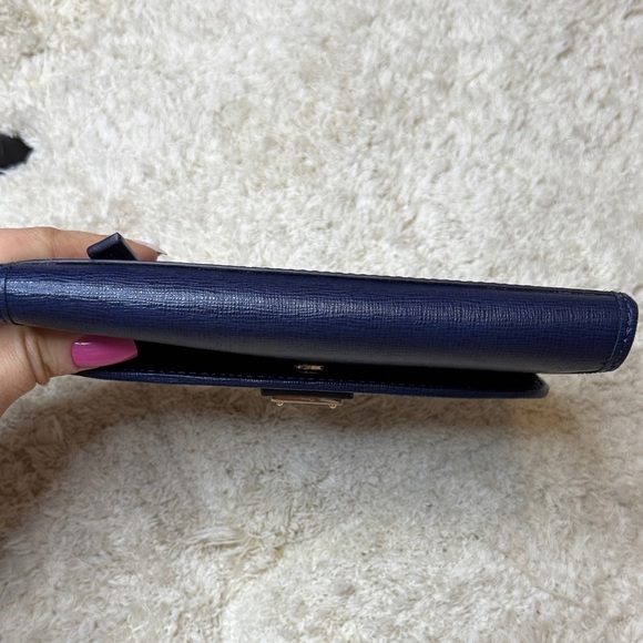 NWOT Dooney & Bourke Dark Blue Saffiano Continental Wallet - Picture 3 of 12